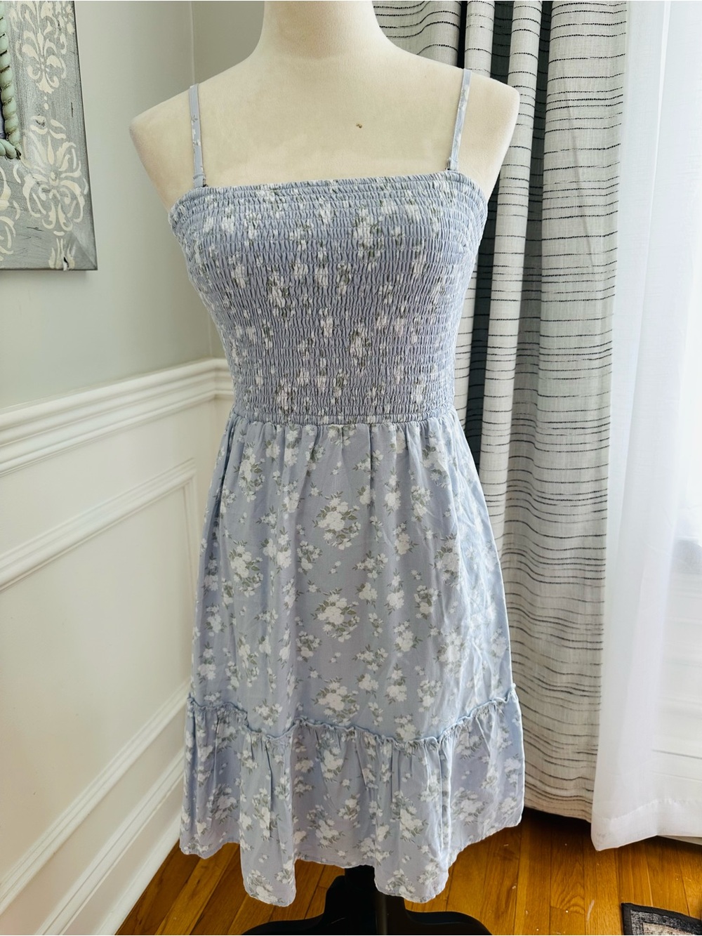 Hollister Powder Blue Floral Smocked Mini Dress Sz S Long
